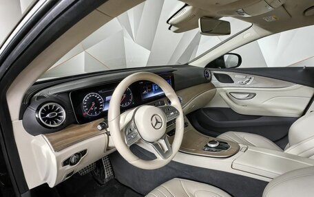 Mercedes-Benz CLS, 2018 год, 4 850 000 рублей, 19 фотография