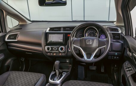 Honda Fit III, 2014 год, 1 050 000 рублей, 6 фотография
