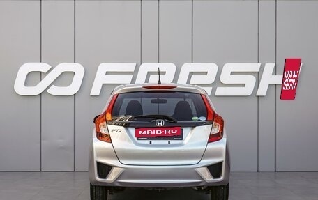 Honda Fit III, 2014 год, 1 050 000 рублей, 4 фотография