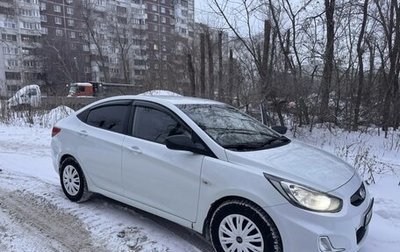 Hyundai Solaris II рестайлинг, 2011 год, 600 000 рублей, 1 фотография