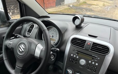 Suzuki Splash I рестайлинг, 2010 год, 615 000 рублей, 26 фотография