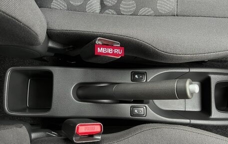 Suzuki Splash I рестайлинг, 2010 год, 615 000 рублей, 27 фотография