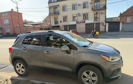 Chevrolet Trax, 2019 год, 800 000 рублей, 10 фотография