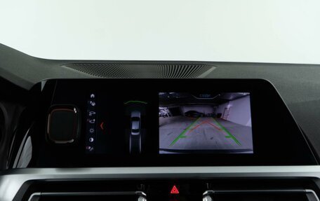 BMW 3 серия, 2019 год, 3 498 055 рублей, 17 фотография