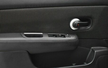 Nissan Tiida, 2011 год, 840 000 рублей, 9 фотография