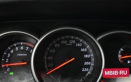 Nissan Tiida, 2011 год, 840 000 рублей, 6 фотография