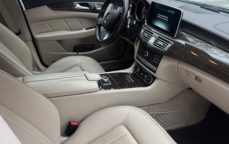 Mercedes-Benz CLS, 2015 год, 3 050 000 рублей, 18 фотография