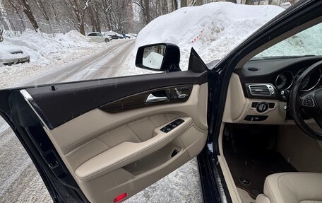 Mercedes-Benz CLS, 2015 год, 3 050 000 рублей, 22 фотография