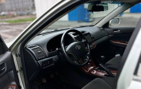 Toyota Camry V40, 2005 год, 650 000 рублей, 4 фотография