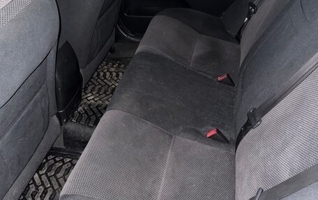 Toyota Camry V40, 2005 год, 650 000 рублей, 15 фотография