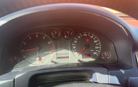 Audi A6, 1998 год, 329 950 рублей, 11 фотография