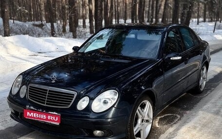 Mercedes-Benz E-Класс, 2002 год, 700 000 рублей, 1 фотография