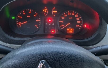 Renault Kangoo II рестайлинг, 2004 год, 425 000 рублей, 15 фотография