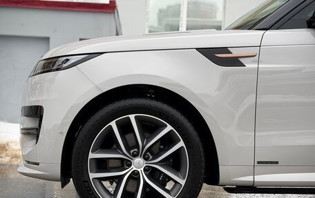 Land Rover Range Rover Sport, 2024 год, 15 980 000 рублей, 32 фотография