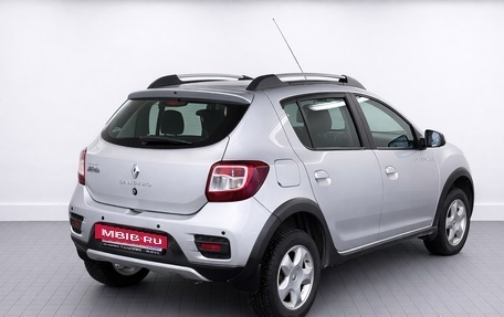 Renault Sandero II рестайлинг, 2017 год, 1 070 000 рублей, 4 фотография