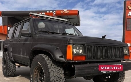 Jeep Cherokee, 1989 год, 450 000 рублей, 2 фотография
