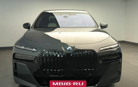 BMW 7 серия, 2025 год, 3 фотография