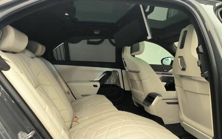 BMW 7 серия, 2025 год, 12 фотография