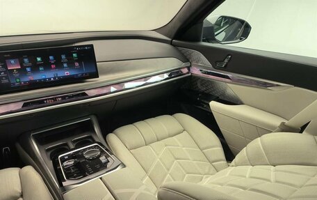 BMW 7 серия, 2025 год, 14 фотография