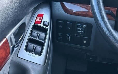 Toyota Land Cruiser Prado 120 рестайлинг, 2008 год, 2 250 000 рублей, 13 фотография