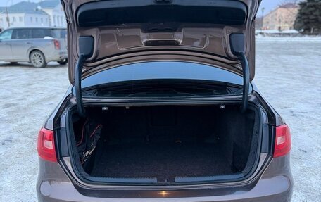 Volkswagen Jetta VI, 2012 год, 870 000 рублей, 11 фотография