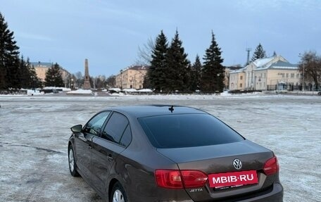 Volkswagen Jetta VI, 2012 год, 870 000 рублей, 4 фотография