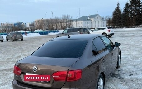 Volkswagen Jetta VI, 2012 год, 870 000 рублей, 6 фотография