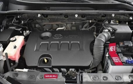 Toyota RAV4, 2019 год, 2 370 000 рублей, 2 фотография