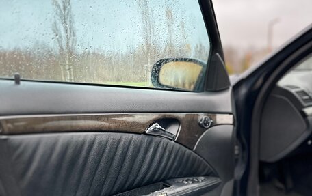 Mercedes-Benz E-Класс, 2002 год, 700 000 рублей, 7 фотография