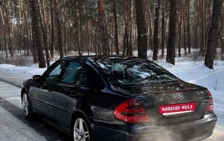 Mercedes-Benz E-Класс, 2002 год, 700 000 рублей, 4 фотография