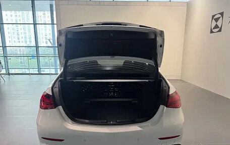 Mercedes-Benz C-Класс, 2023 год, 4 200 000 рублей, 6 фотография