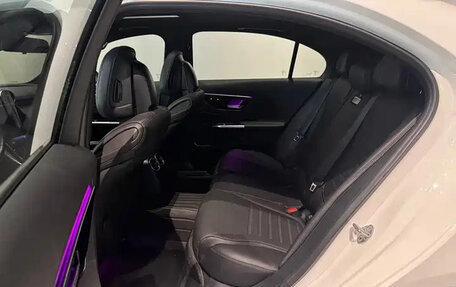 Mercedes-Benz C-Класс, 2023 год, 4 200 000 рублей, 10 фотография