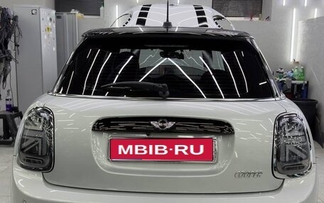 MINI Hatch, 2017 год, 1 950 000 рублей, 1 фотография