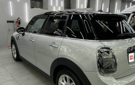 MINI Hatch, 2017 год, 1 950 000 рублей, 3 фотография