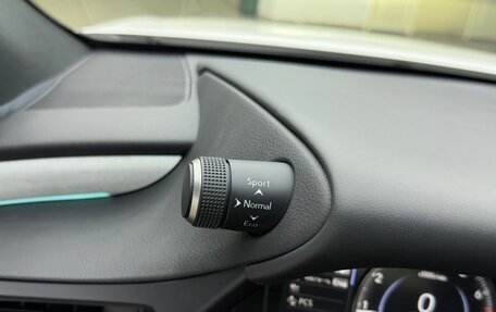Lexus ES VII, 2025 год, 5 500 000 рублей, 36 фотография