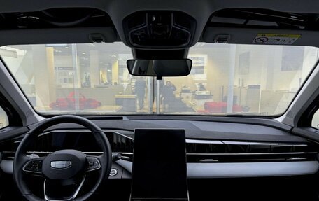 Geely Atlas, 2024 год, 3 000 000 рублей, 14 фотография