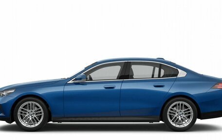 BMW 5 серия, 2025 год, 9 450 000 рублей, 3 фотография