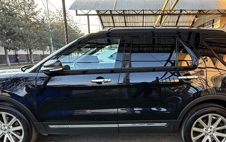 Ford Explorer VI, 2017 год, 2 950 000 рублей, 10 фотография