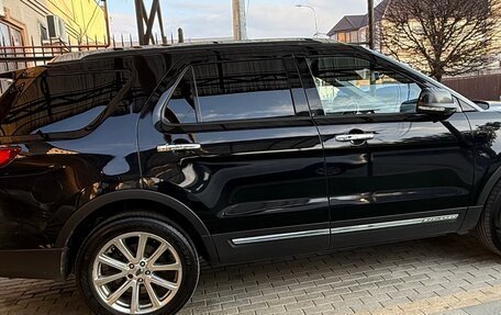 Ford Explorer VI, 2017 год, 2 950 000 рублей, 14 фотография