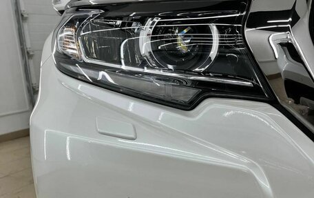 Toyota Land Cruiser Prado 150 рестайлинг 2, 2018 год, 5 290 000 рублей, 11 фотография