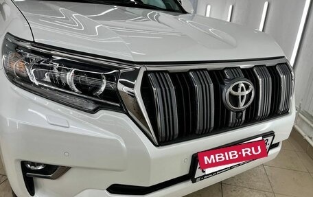 Toyota Land Cruiser Prado 150 рестайлинг 2, 2018 год, 5 290 000 рублей, 10 фотография
