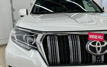 Toyota Land Cruiser Prado 150 рестайлинг 2, 2018 год, 5 290 000 рублей, 9 фотография