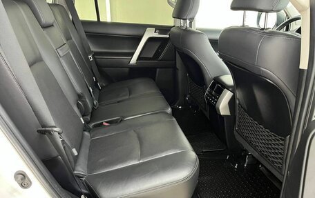 Toyota Land Cruiser Prado 150 рестайлинг 2, 2018 год, 5 290 000 рублей, 17 фотография