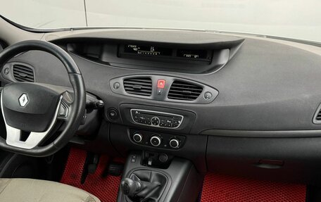 Renault Scenic III, 2011 год, 499 999 рублей, 18 фотография
