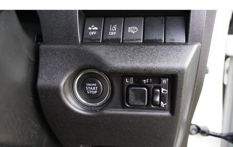 Suzuki Jimny, 2022 год, 1 690 099 рублей, 16 фотография