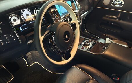 Rolls-Royce Wraith, 2015 год, 22 000 000 рублей, 7 фотография