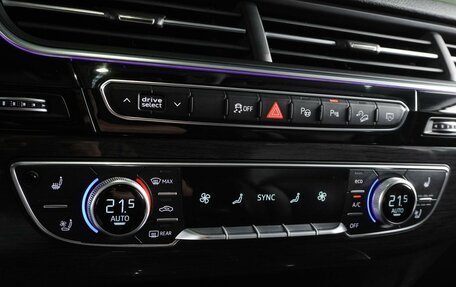 Audi Q7, 2018 год, 3 950 000 рублей, 25 фотография