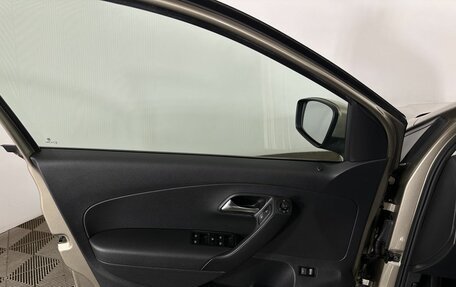 Volkswagen Polo VI (EU Market), 2017 год, 1 080 000 рублей, 8 фотография