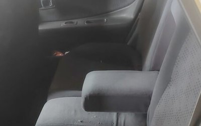 Nissan Avenir II, 2000 год, 170 000 рублей, 1 фотография