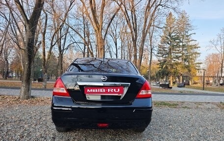 Nissan Tiida, 2011 год, 770 000 рублей, 3 фотография